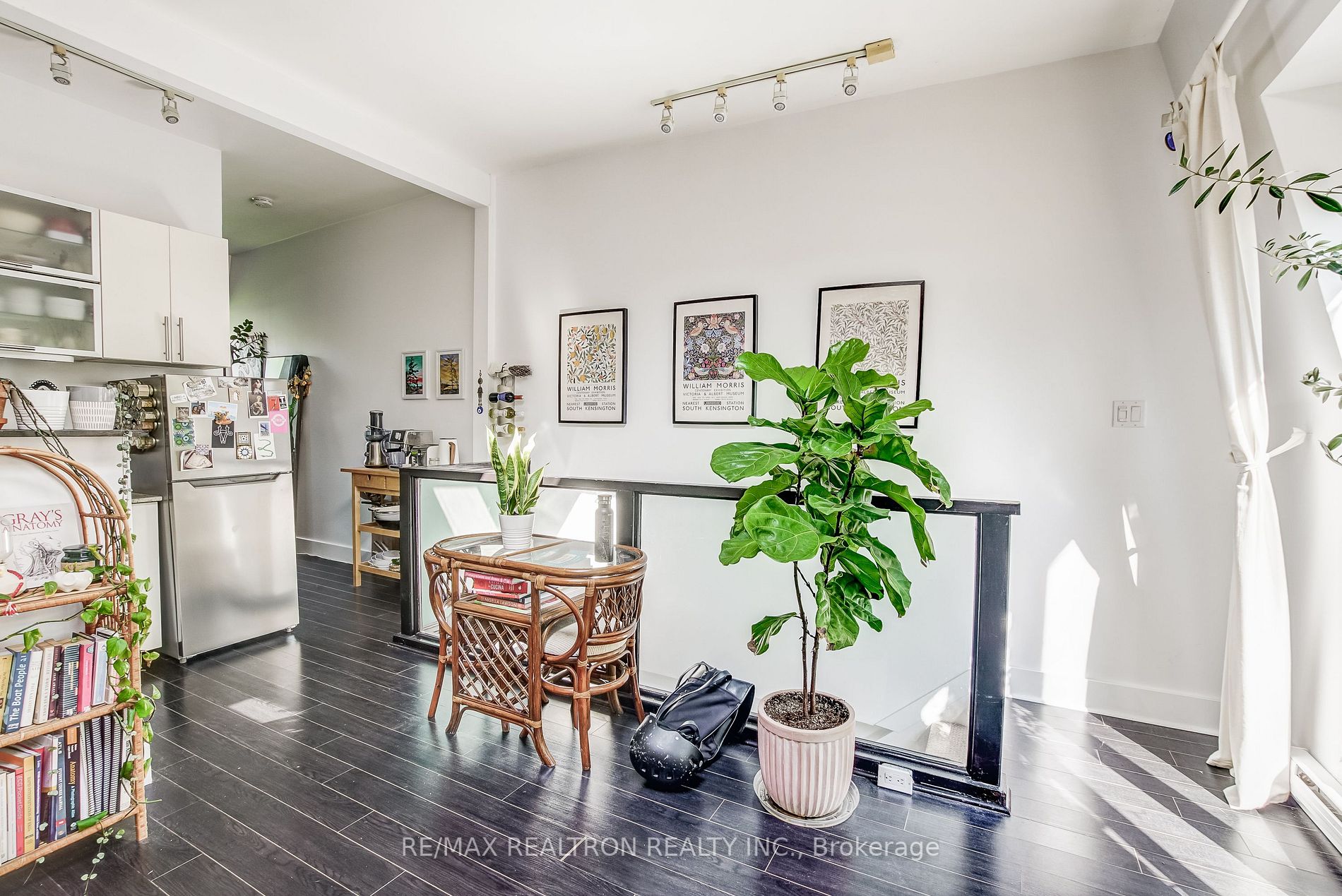 31 Rose Ave