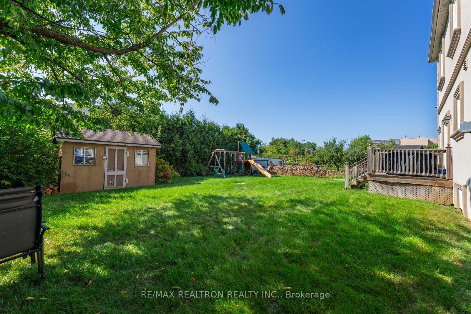 61 Verwood Ave