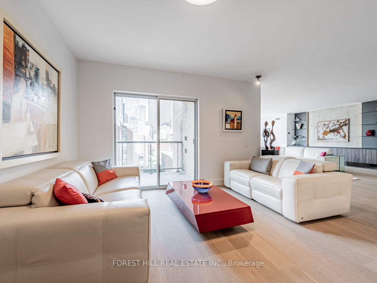 159 Frederick St, #902