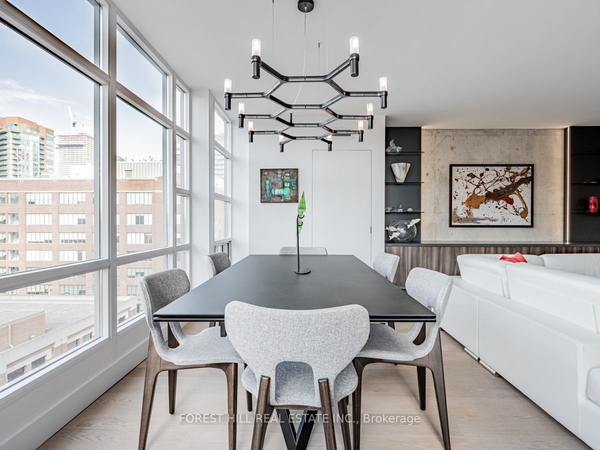 159 Frederick St, #902