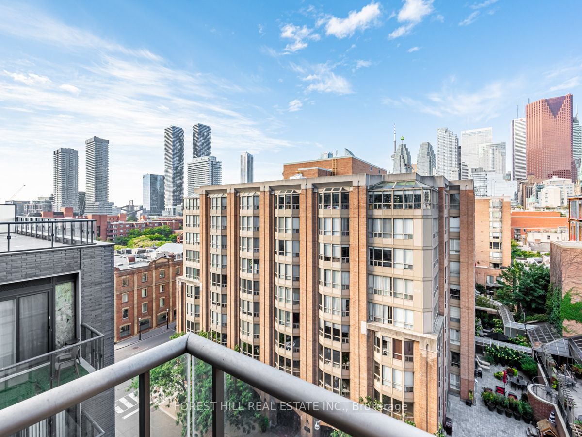159 Frederick St, #902