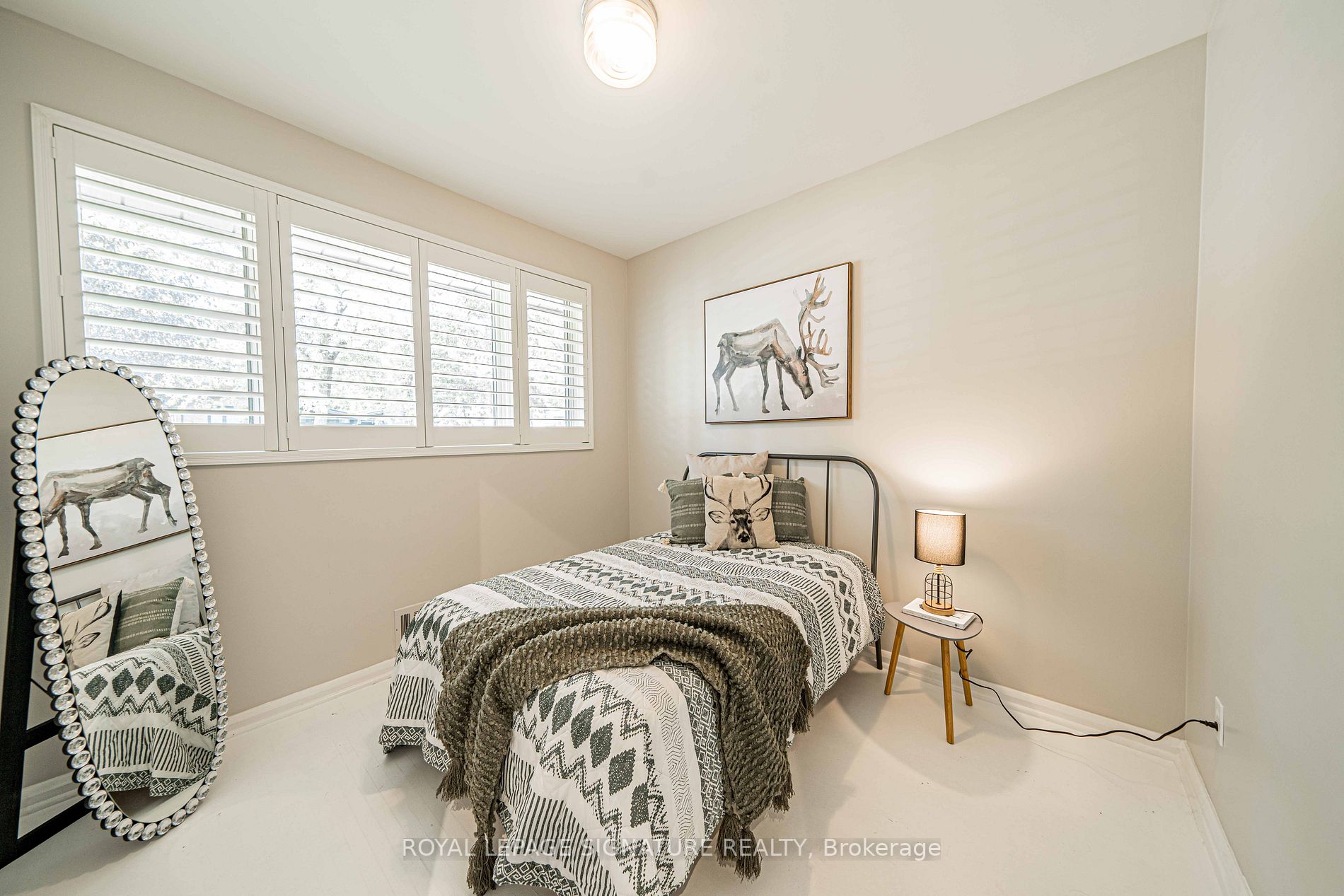 37 Cornerbrook Dr