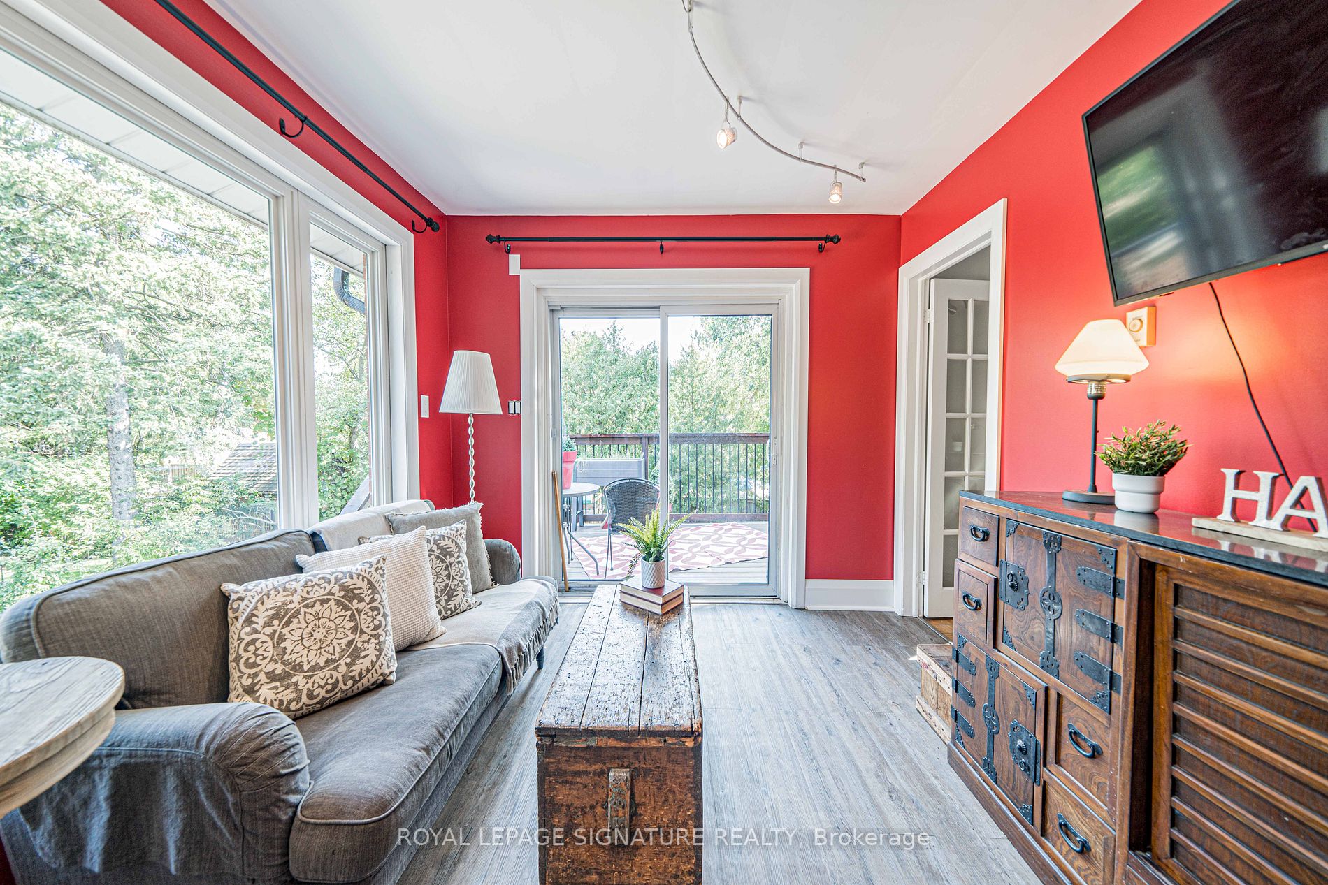 37 Cornerbrook Dr