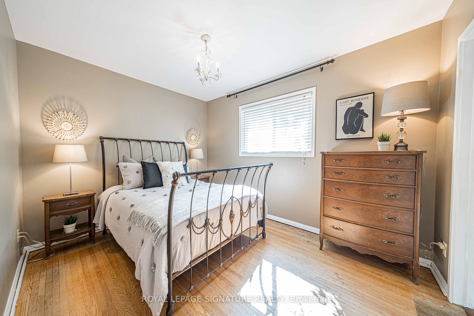 37 Cornerbrook Dr