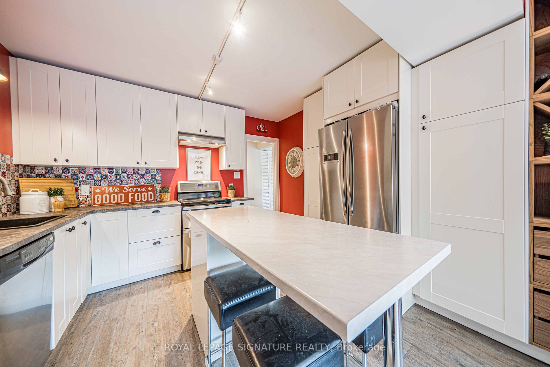 37 Cornerbrook Dr