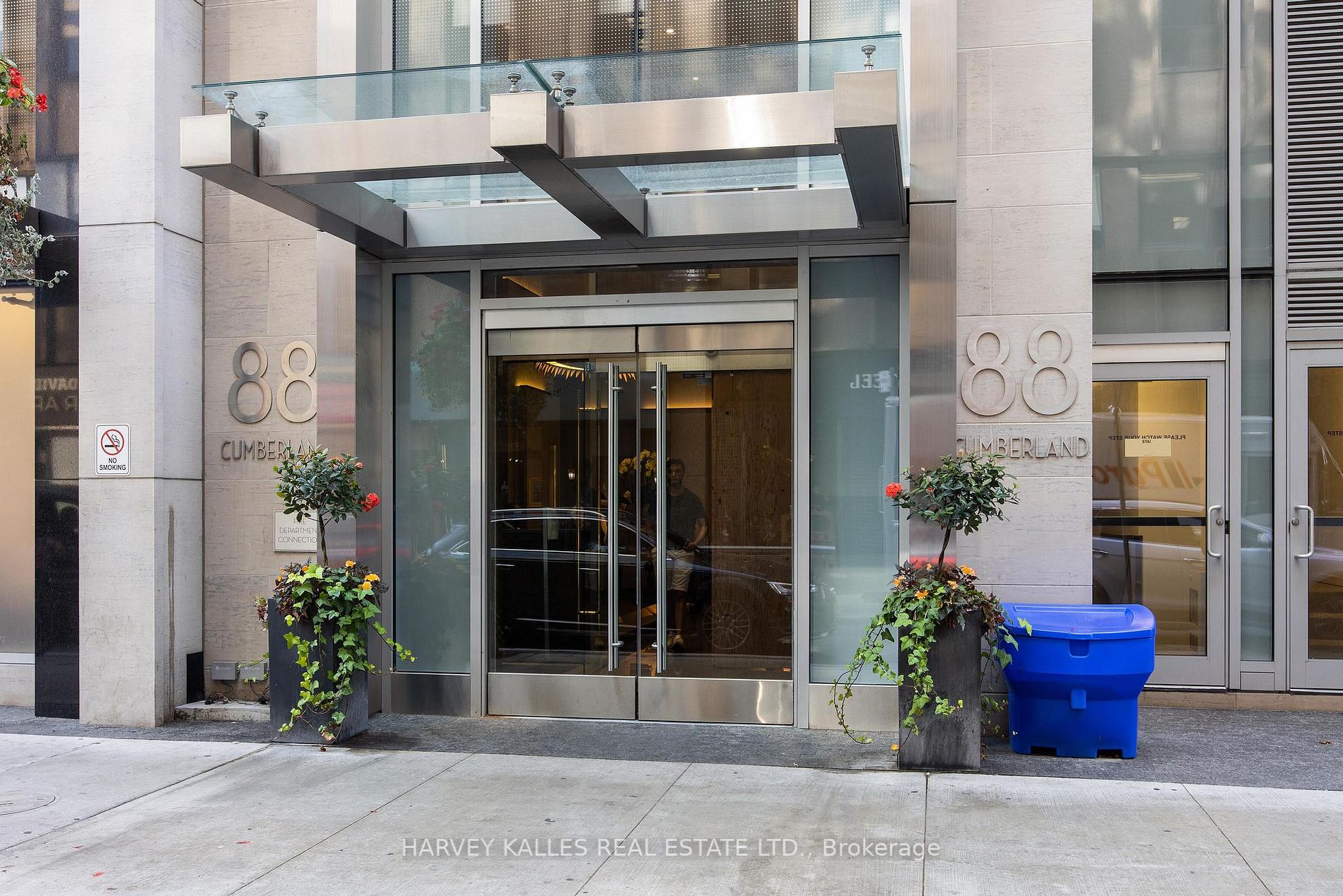 88 Cumberland St, #401