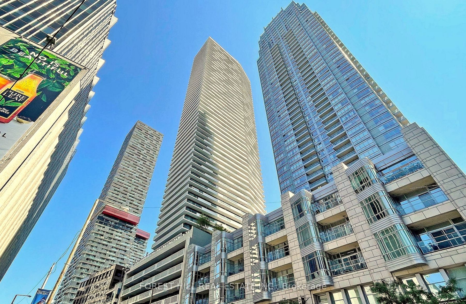 2221 Yonge Street, #2409