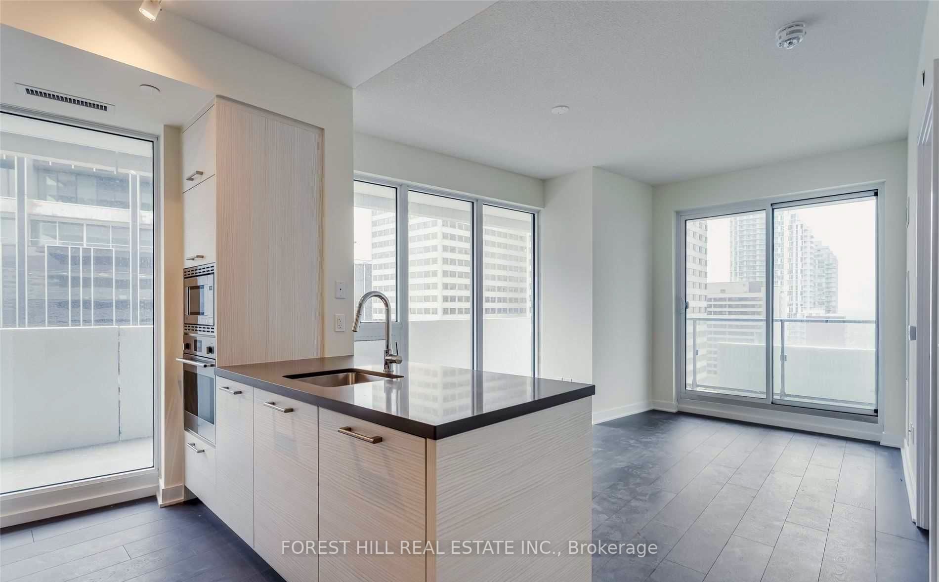 2221 Yonge Street, #2409