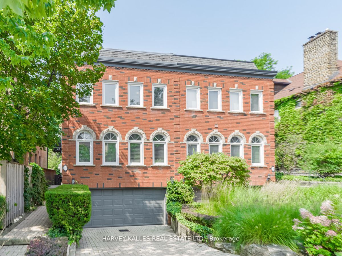 32 Coulson Ave