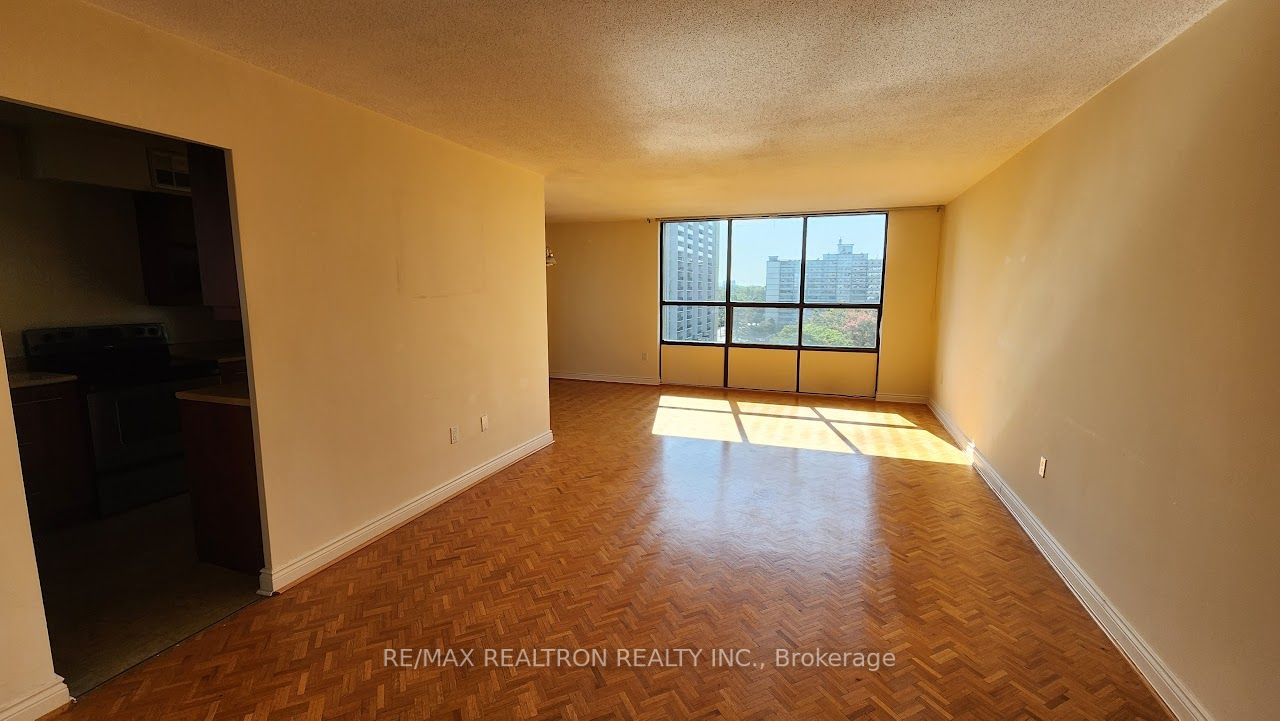 100 Canyon Ave, #801