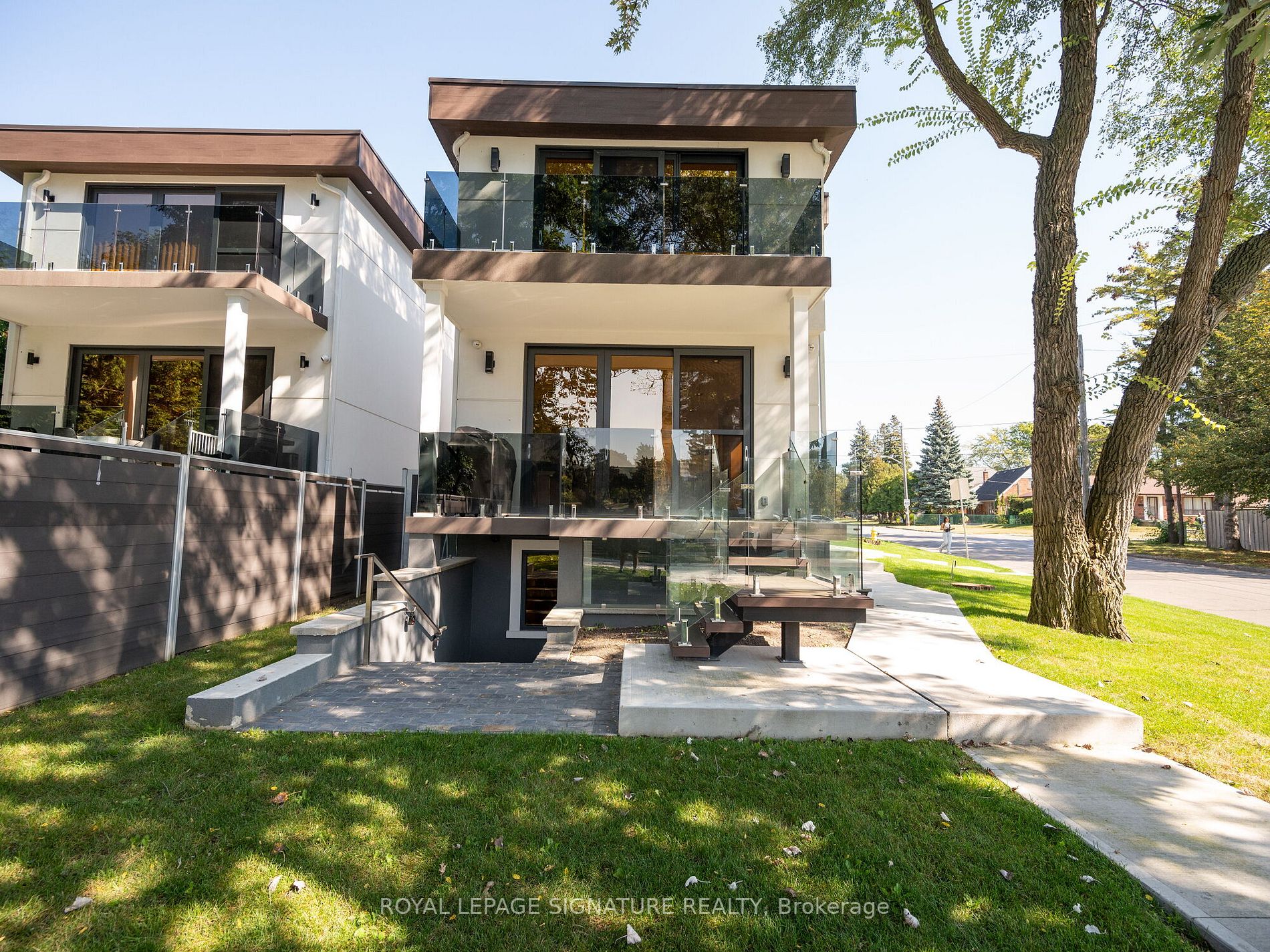 28 Kirkland Blvd