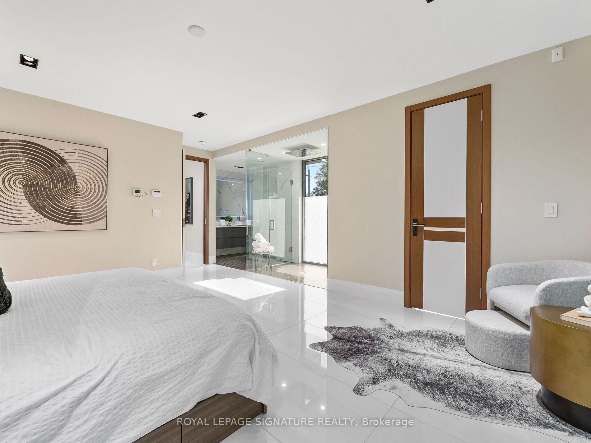 28 Kirkland Blvd