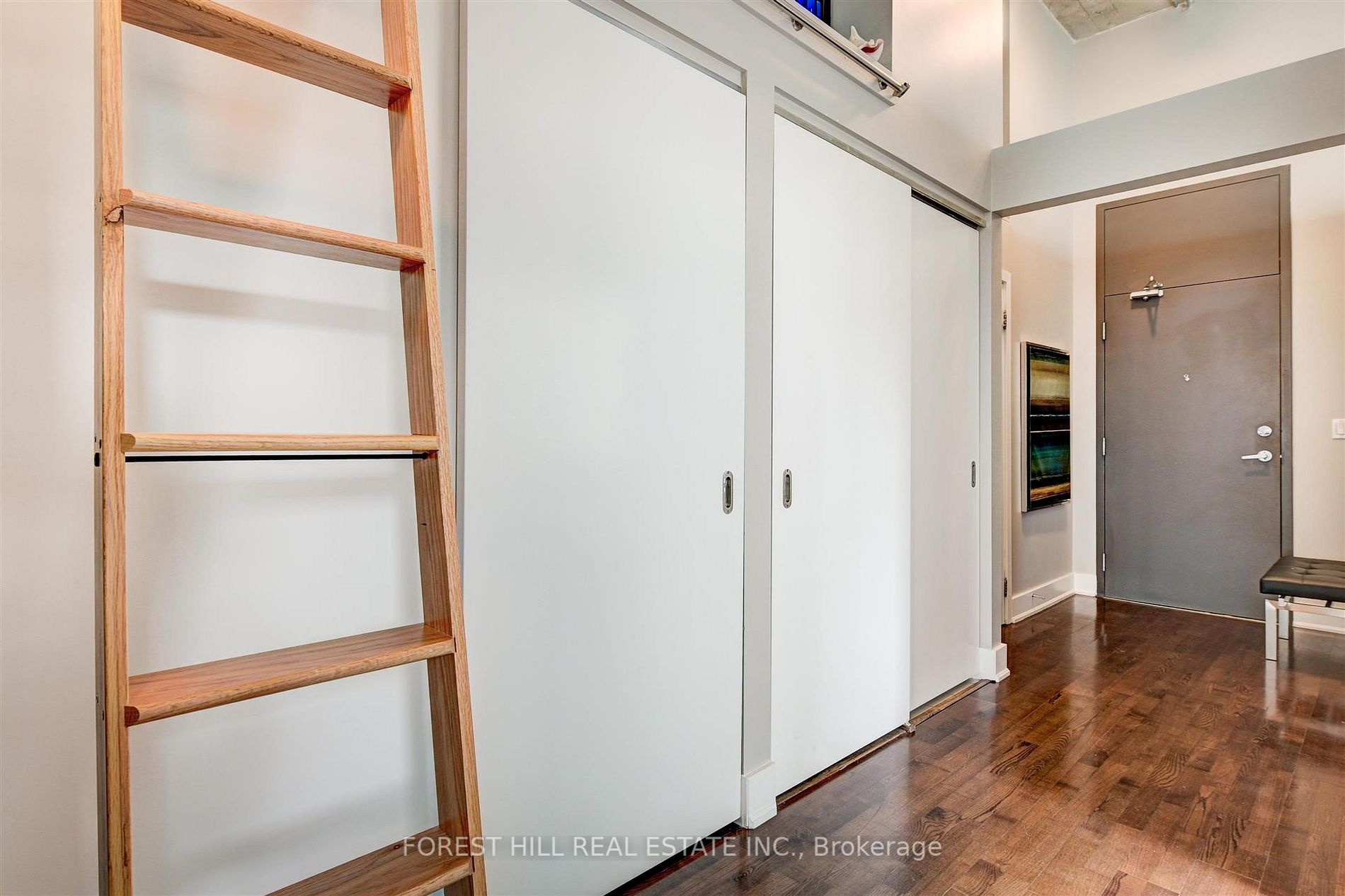 637 Lake Shore Blvd W, #327