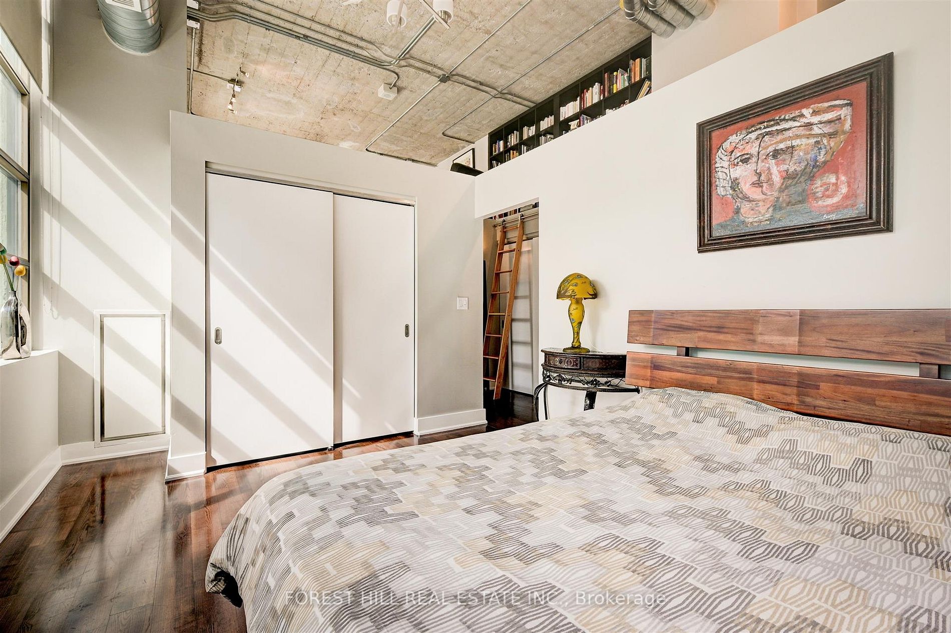 637 Lake Shore Blvd W, #327