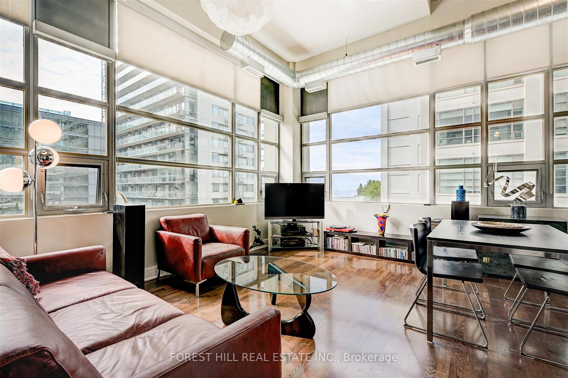 637 Lake Shore Blvd W, #327