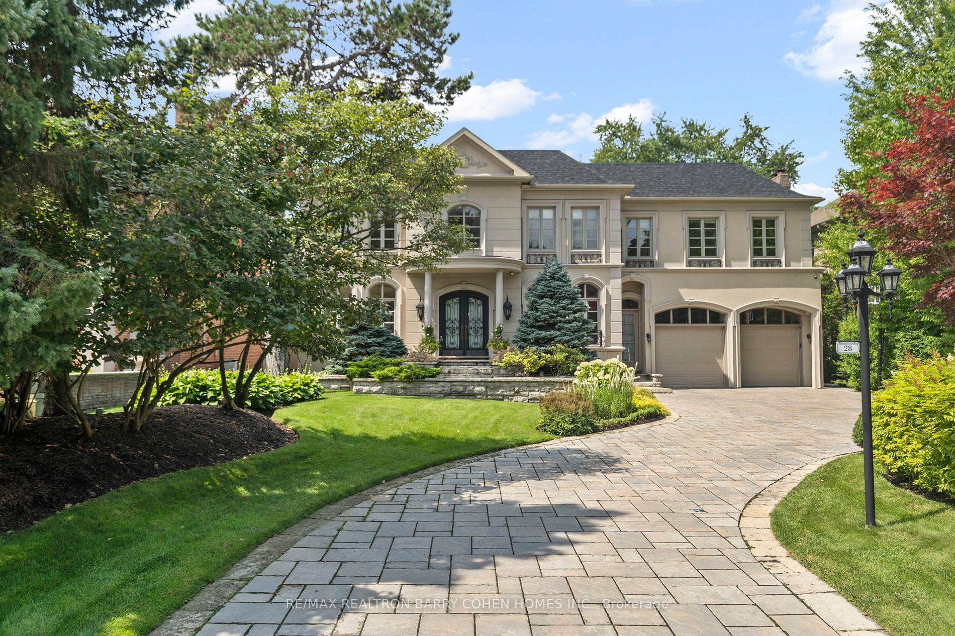 28 Arjay Cres