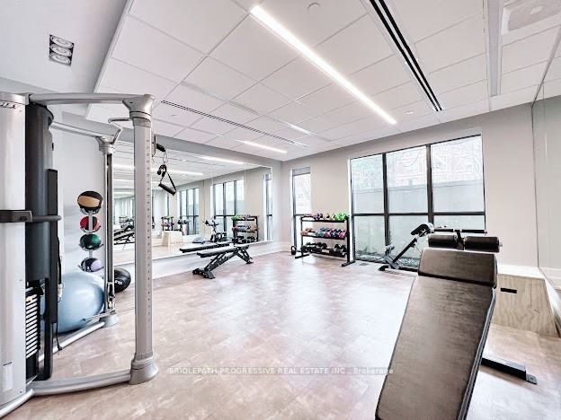 3 Southvale Dr, #405