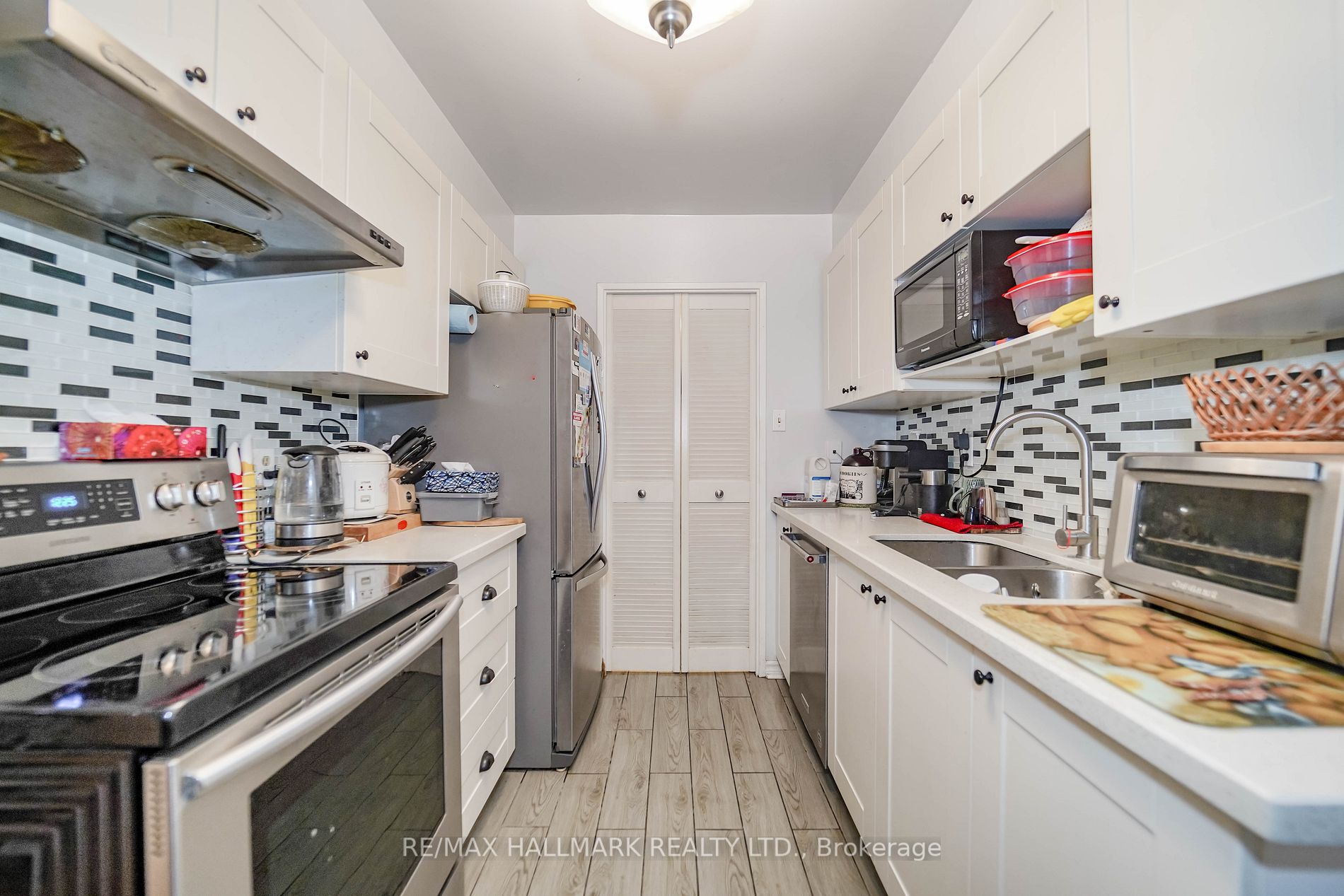 4005 Don Mills Road, #104