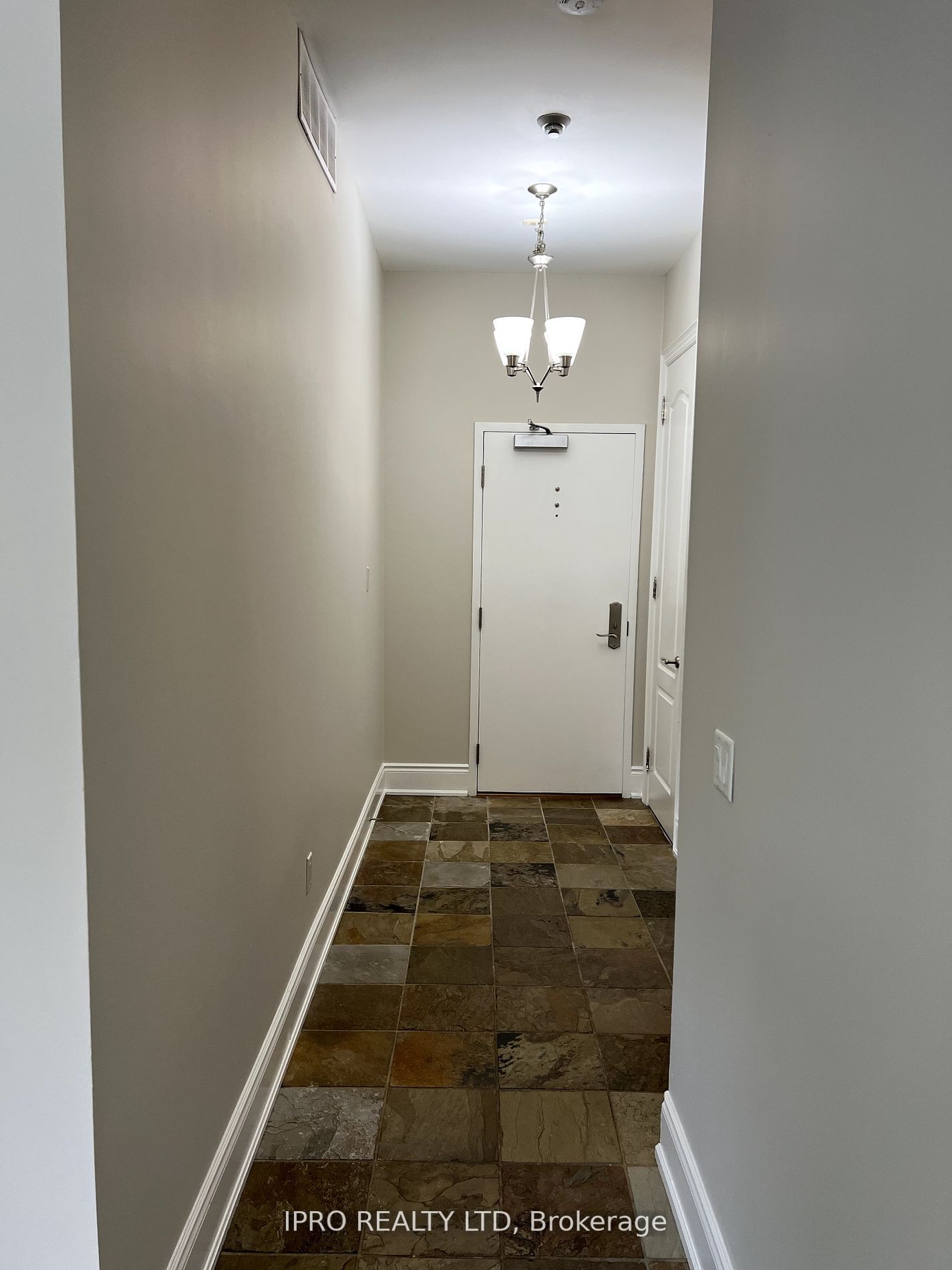 1111 Avenue Road, #102