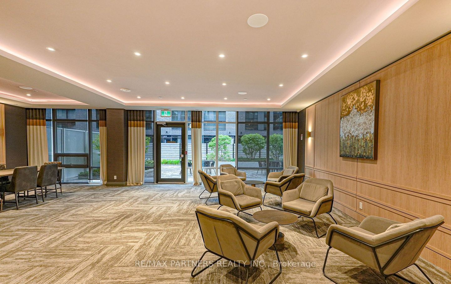 621 Sheppard Ave E, #110