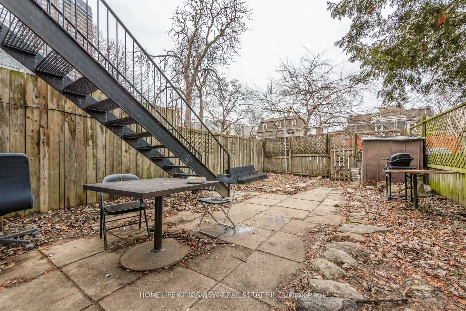 59 Homewood Ave