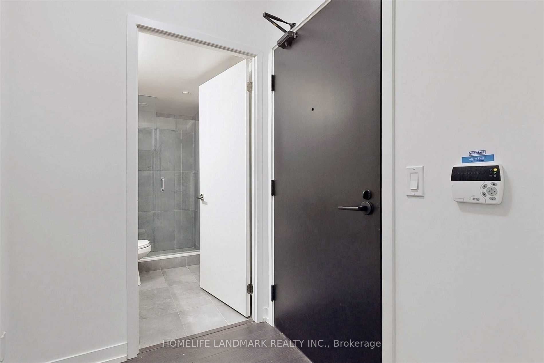 60 Shuter Street #201