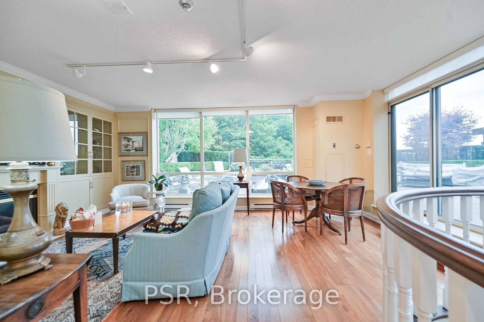 3800 Yonge Street, #PH18