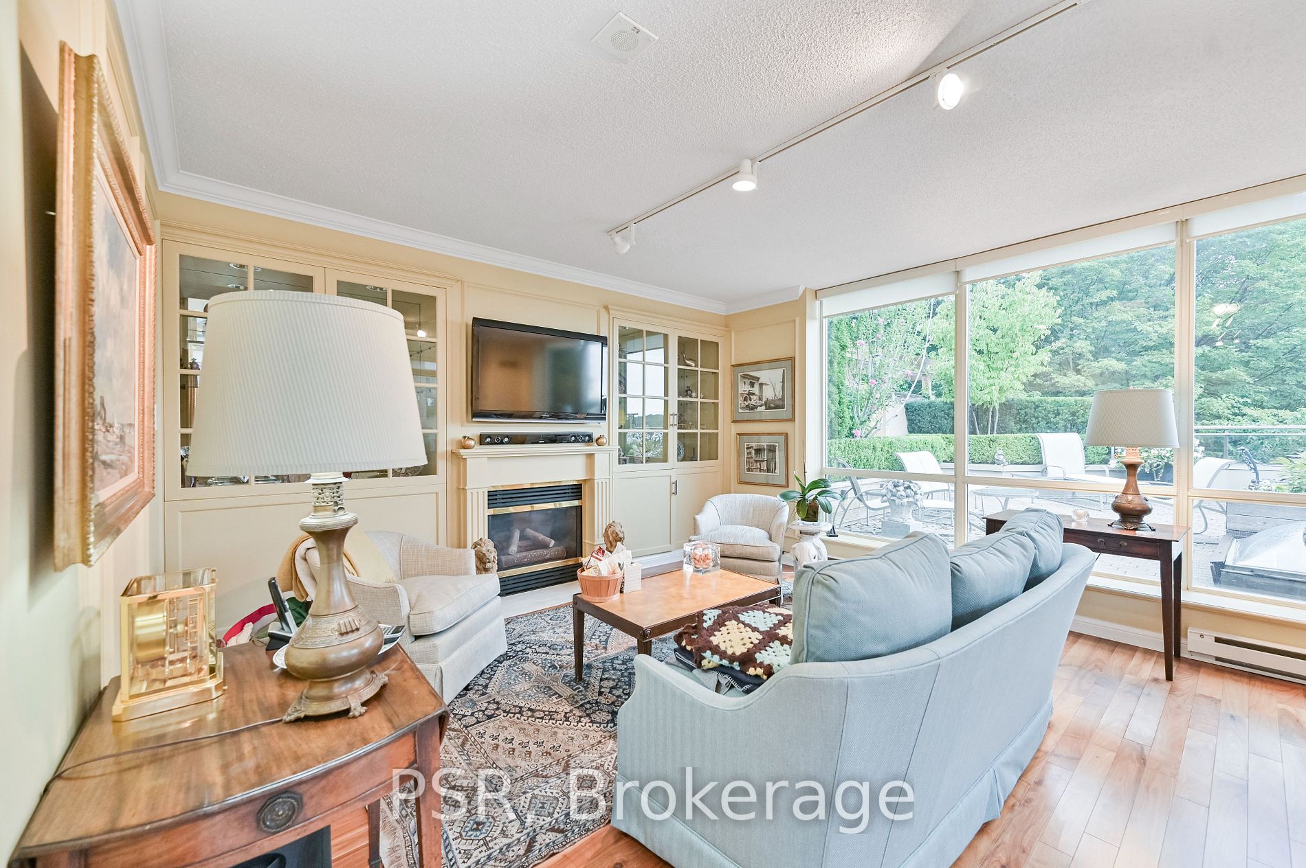 3800 Yonge Street, #PH18