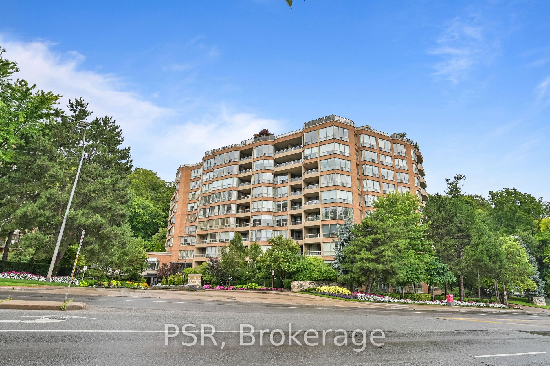 3800 Yonge Street, #PH18