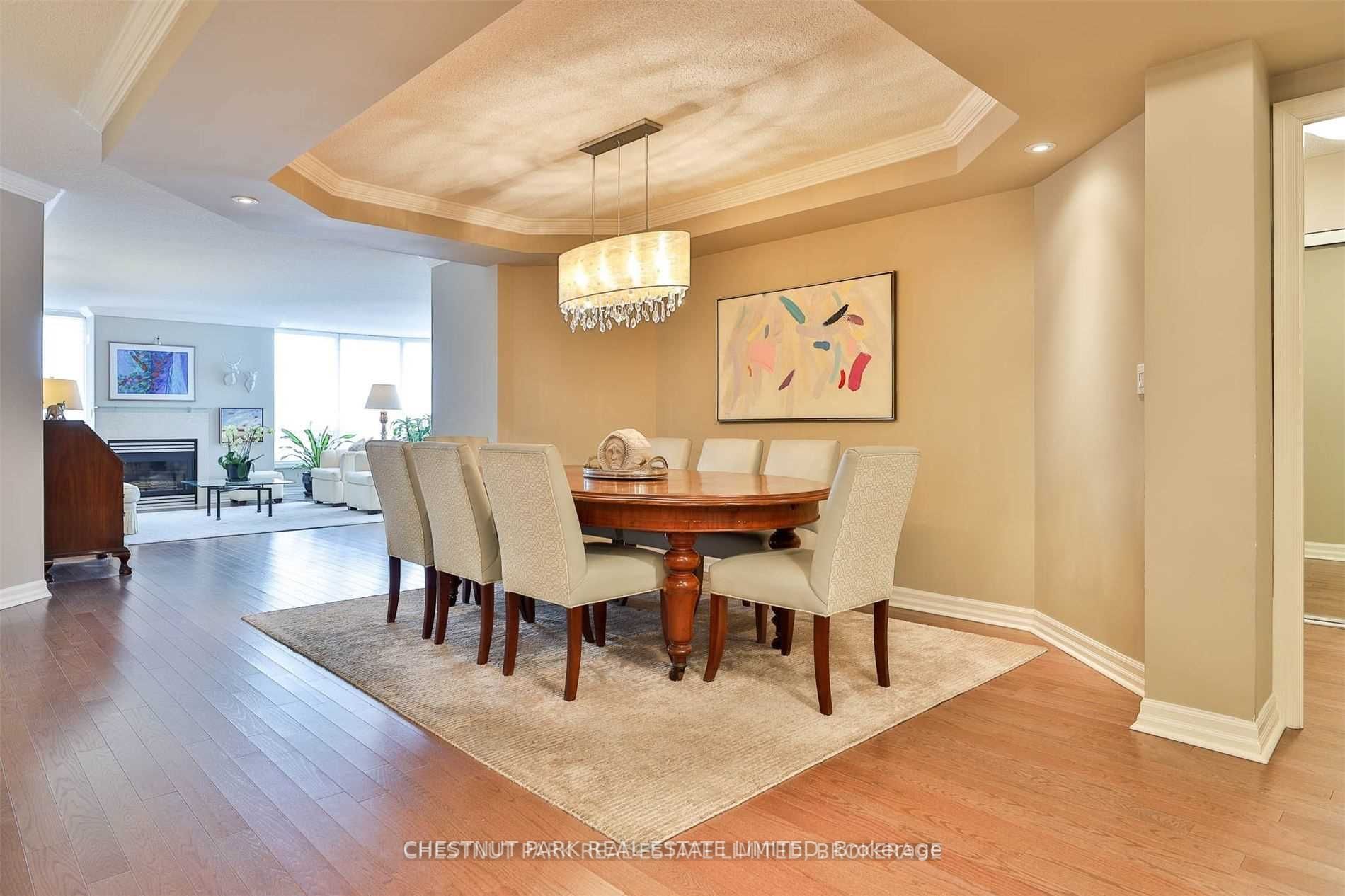 2727 Yonge St, #711