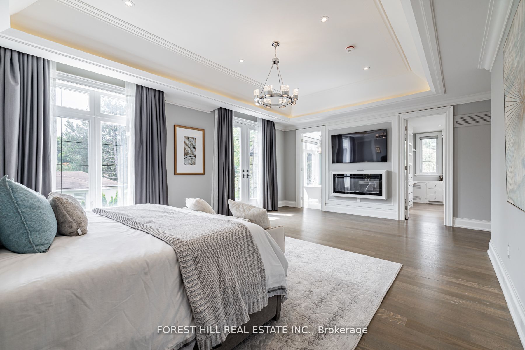 61 Hawksbury Drive