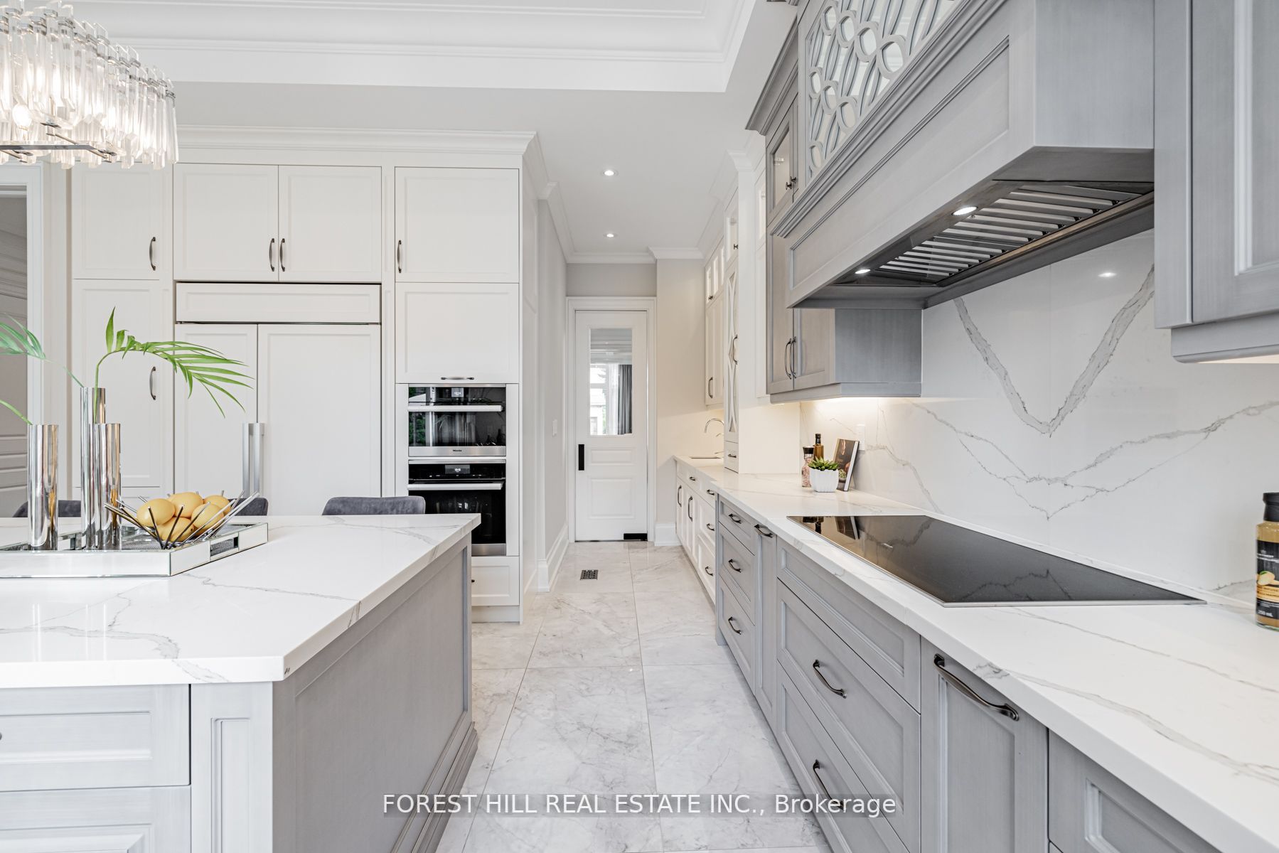 61 Hawksbury Drive