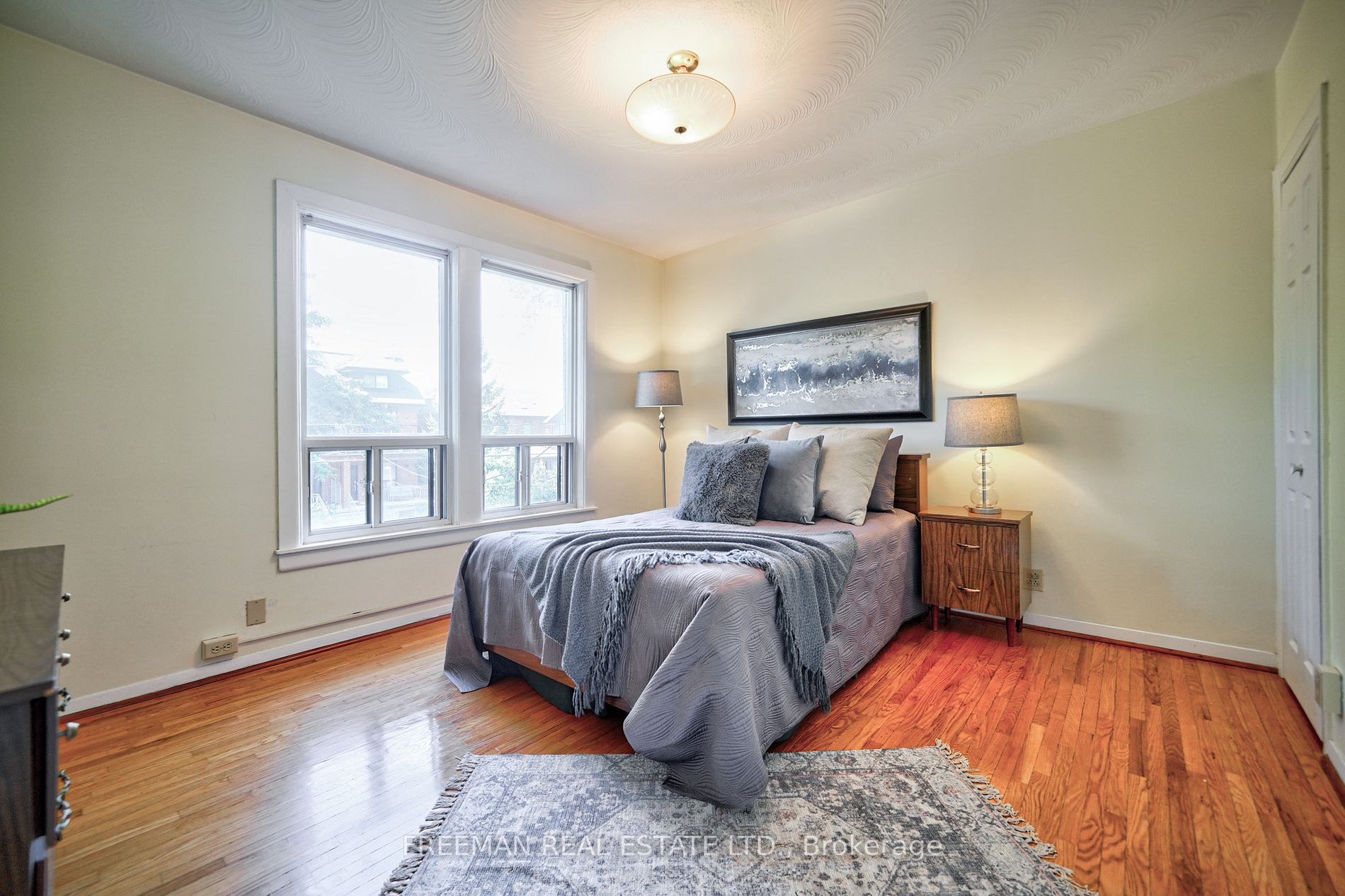 491 Manning Ave
