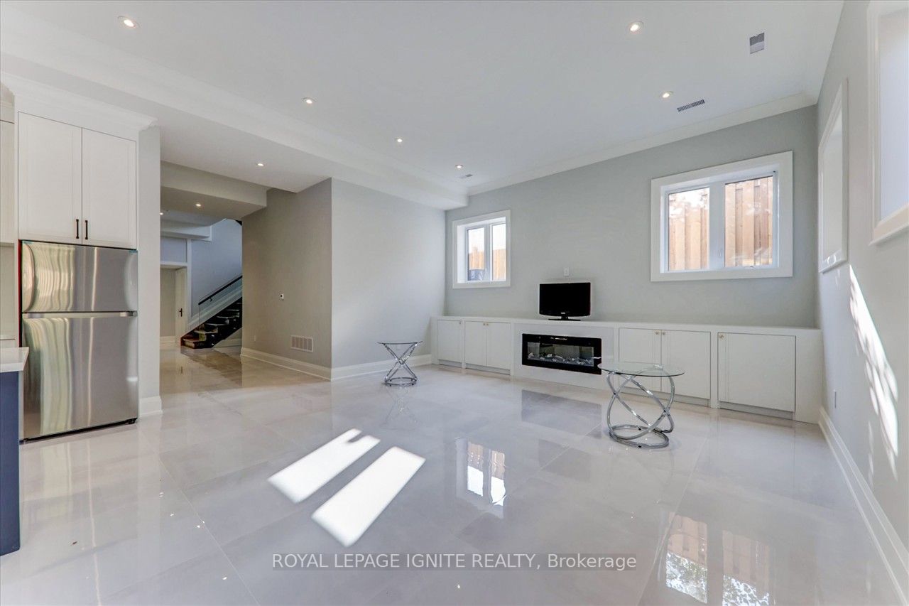 86 Glentworth Rd, #Bsmt
