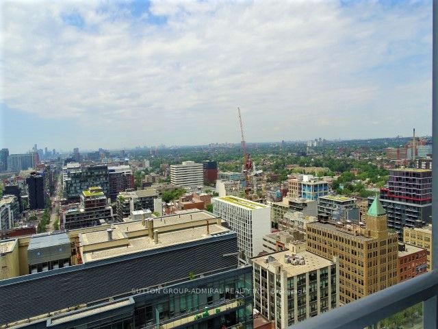 8 Charlotte Street, #2508
