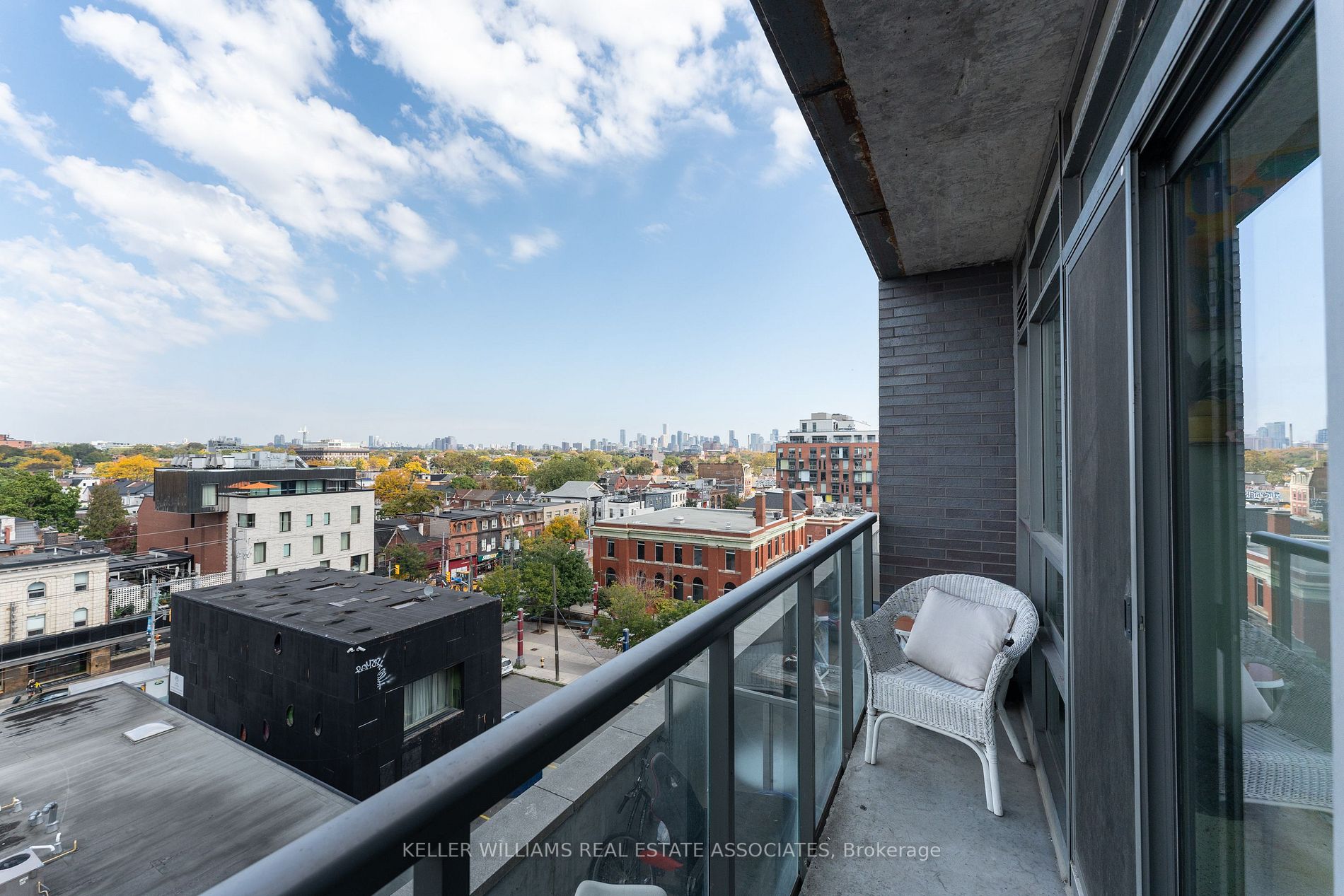 68 Abell St, #837