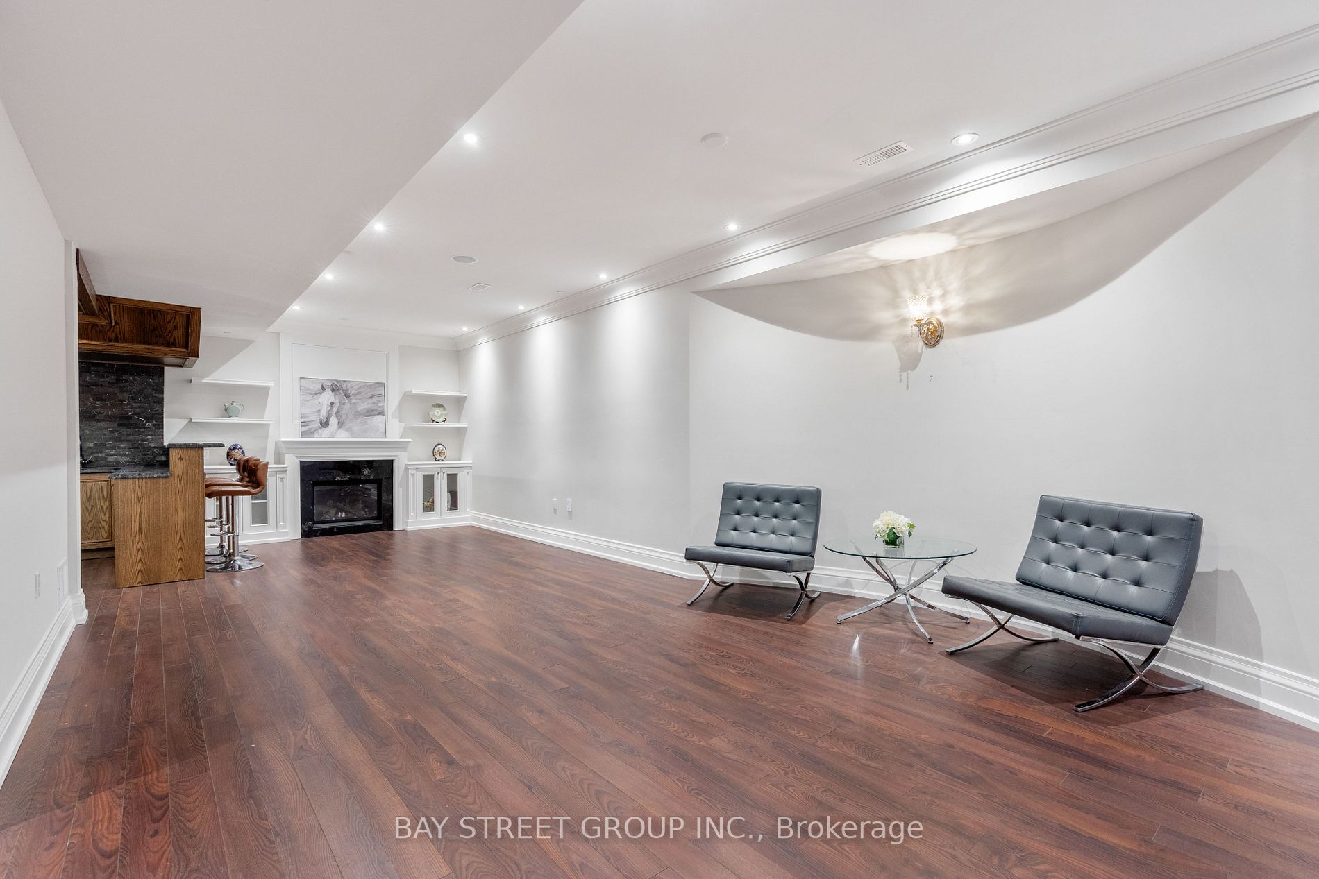 18 VIAMEDE Crescent