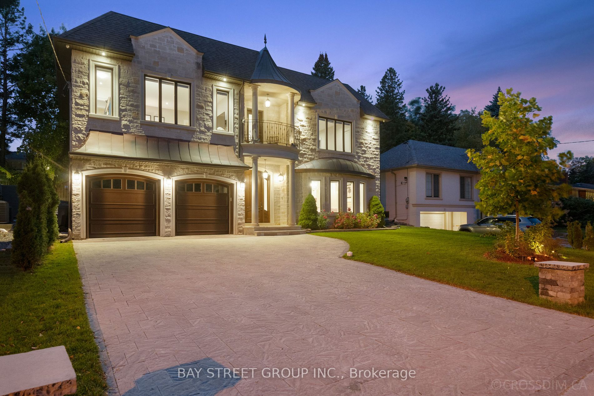 18 VIAMEDE Crescent