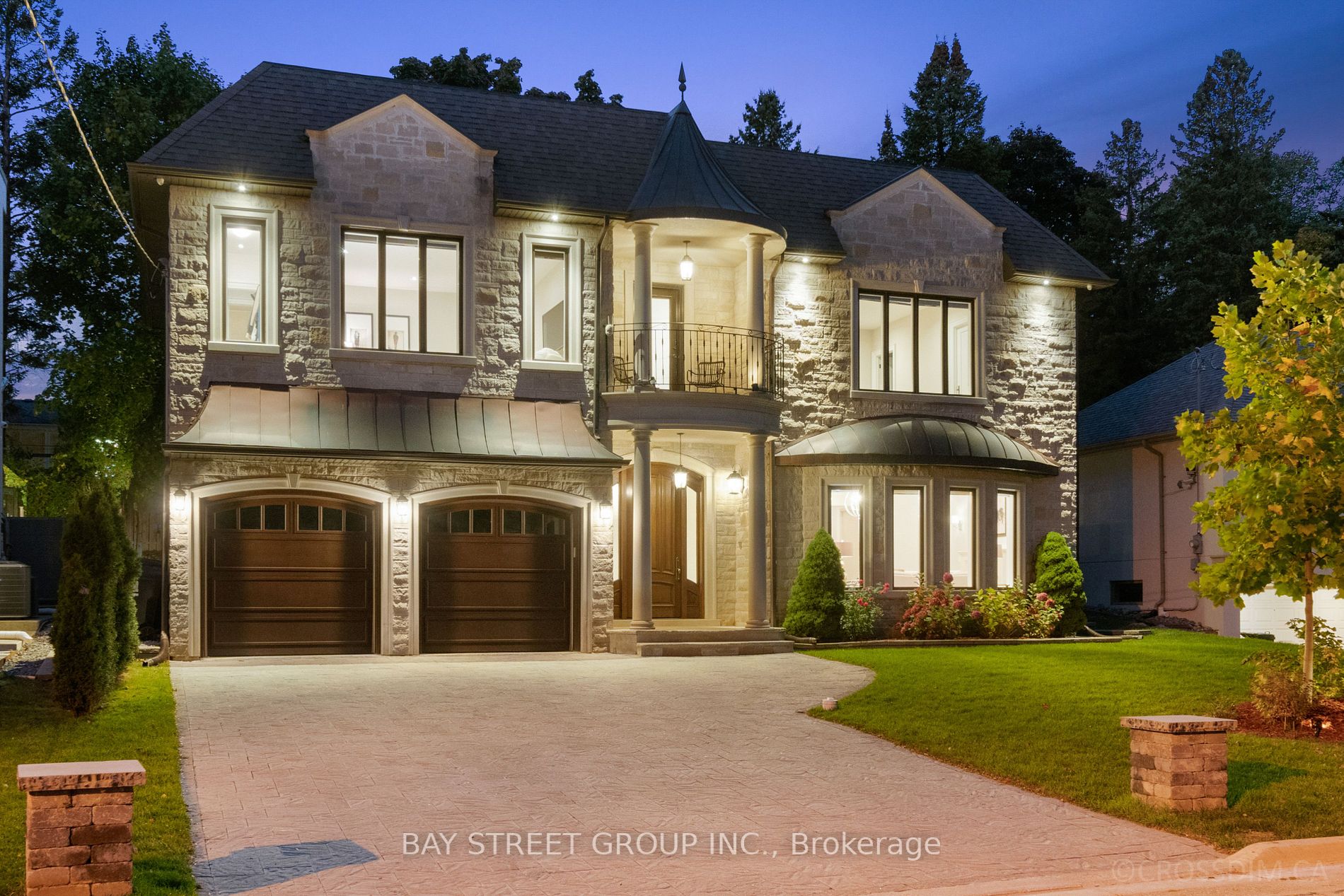 18 VIAMEDE Crescent