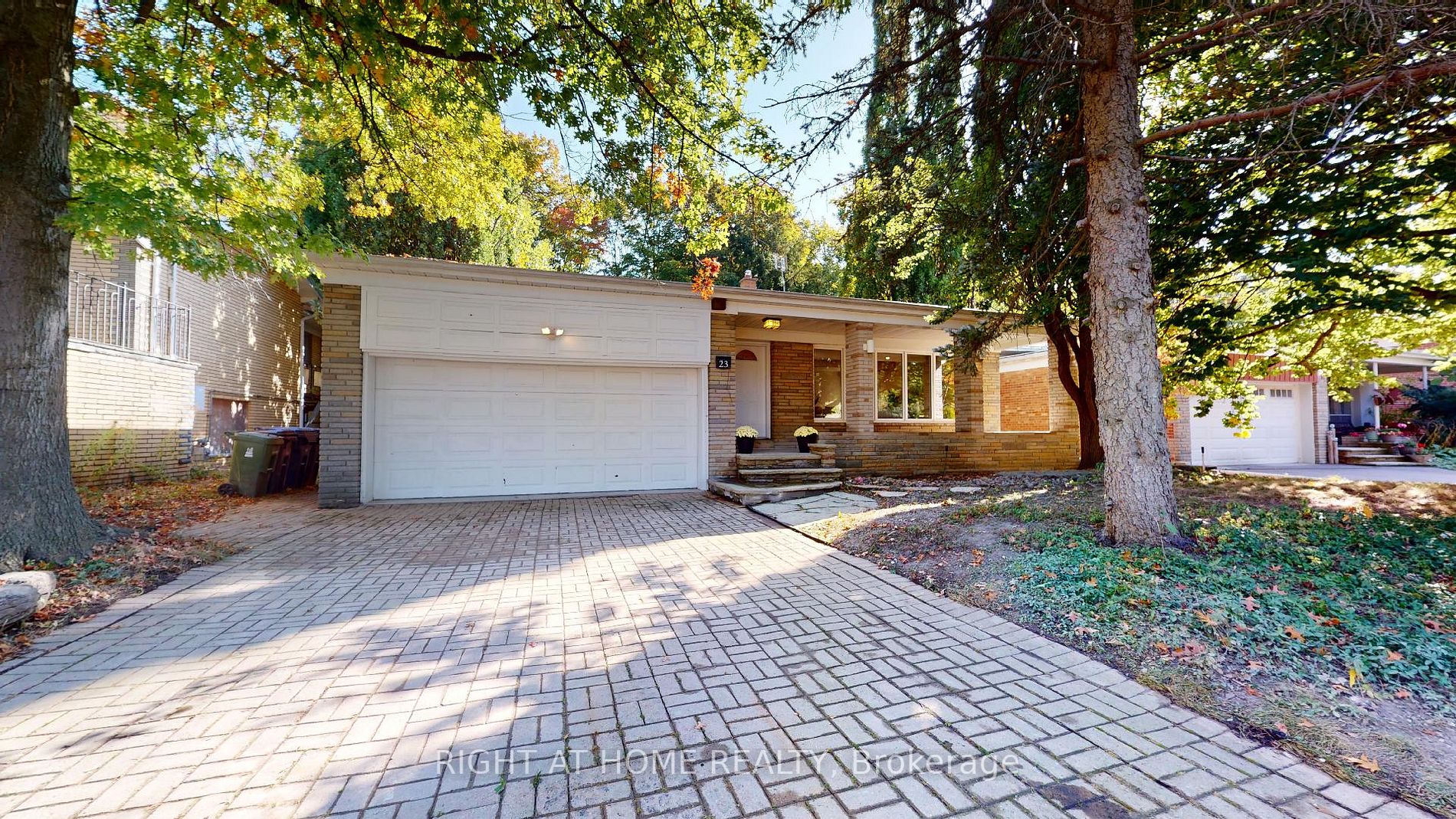 23 Christine Crescent