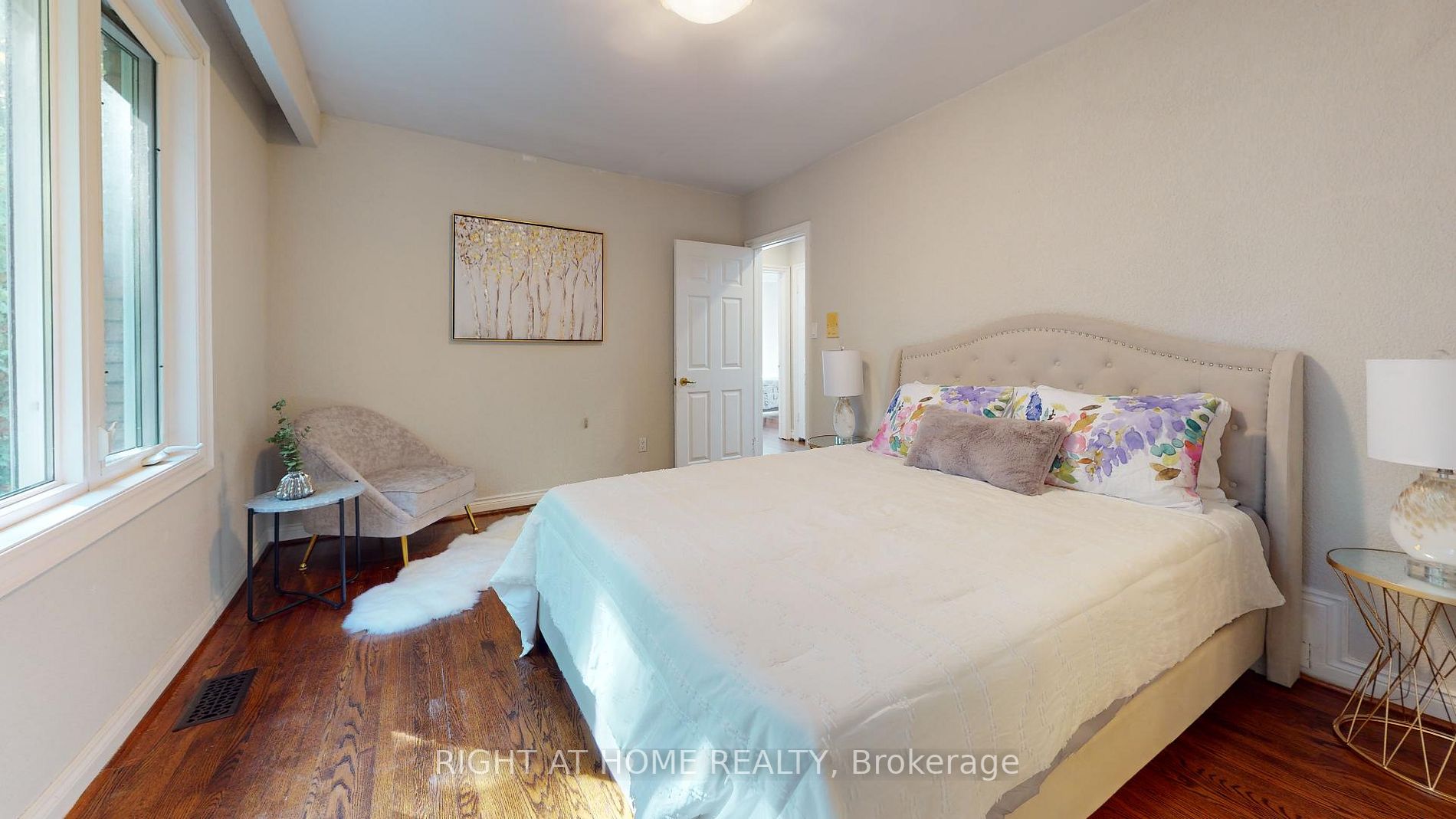 23 Christine Crescent