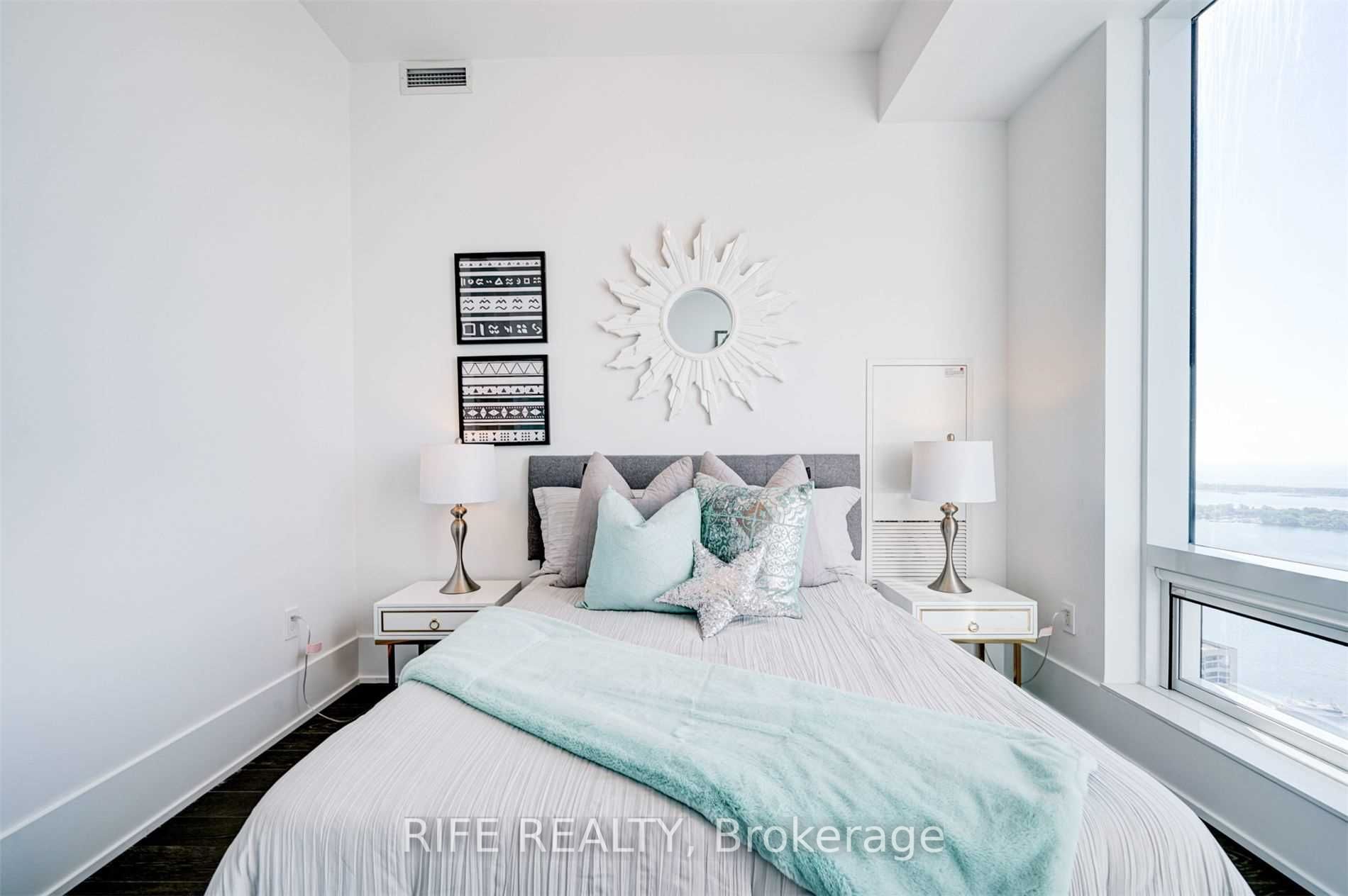 10 York St, #6305