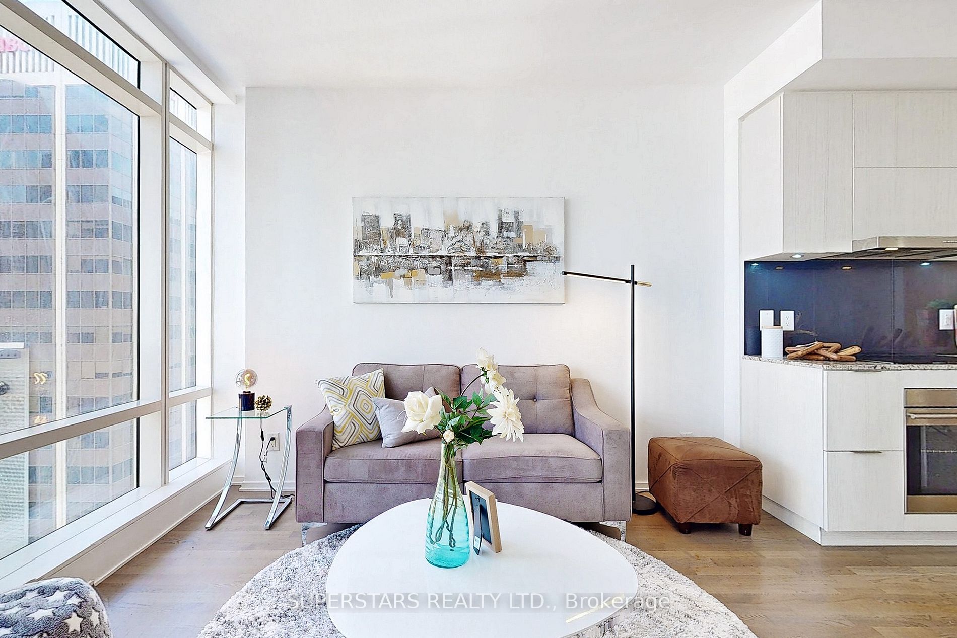 1 Bloor St E, #3309