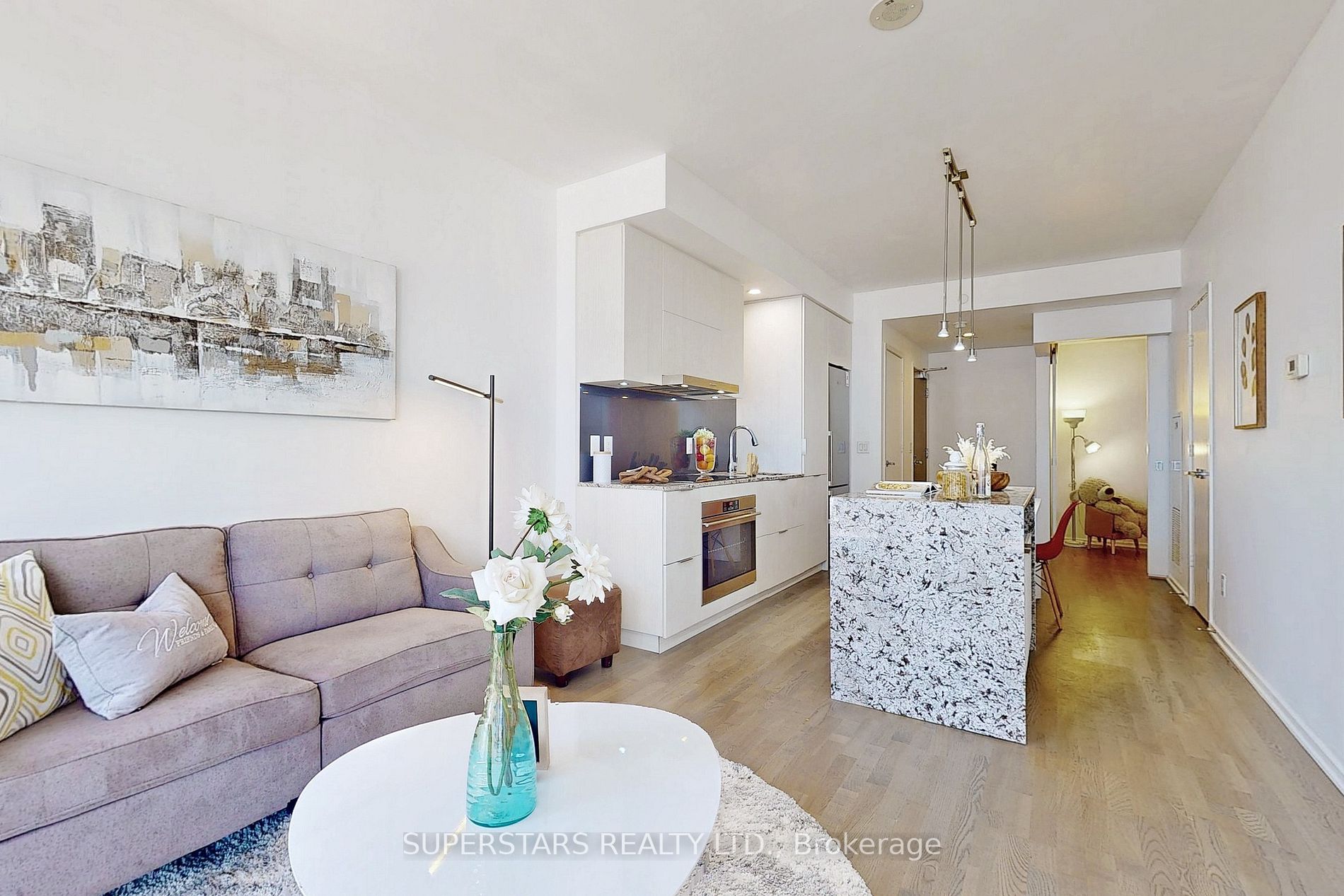 1 Bloor St E, #3309