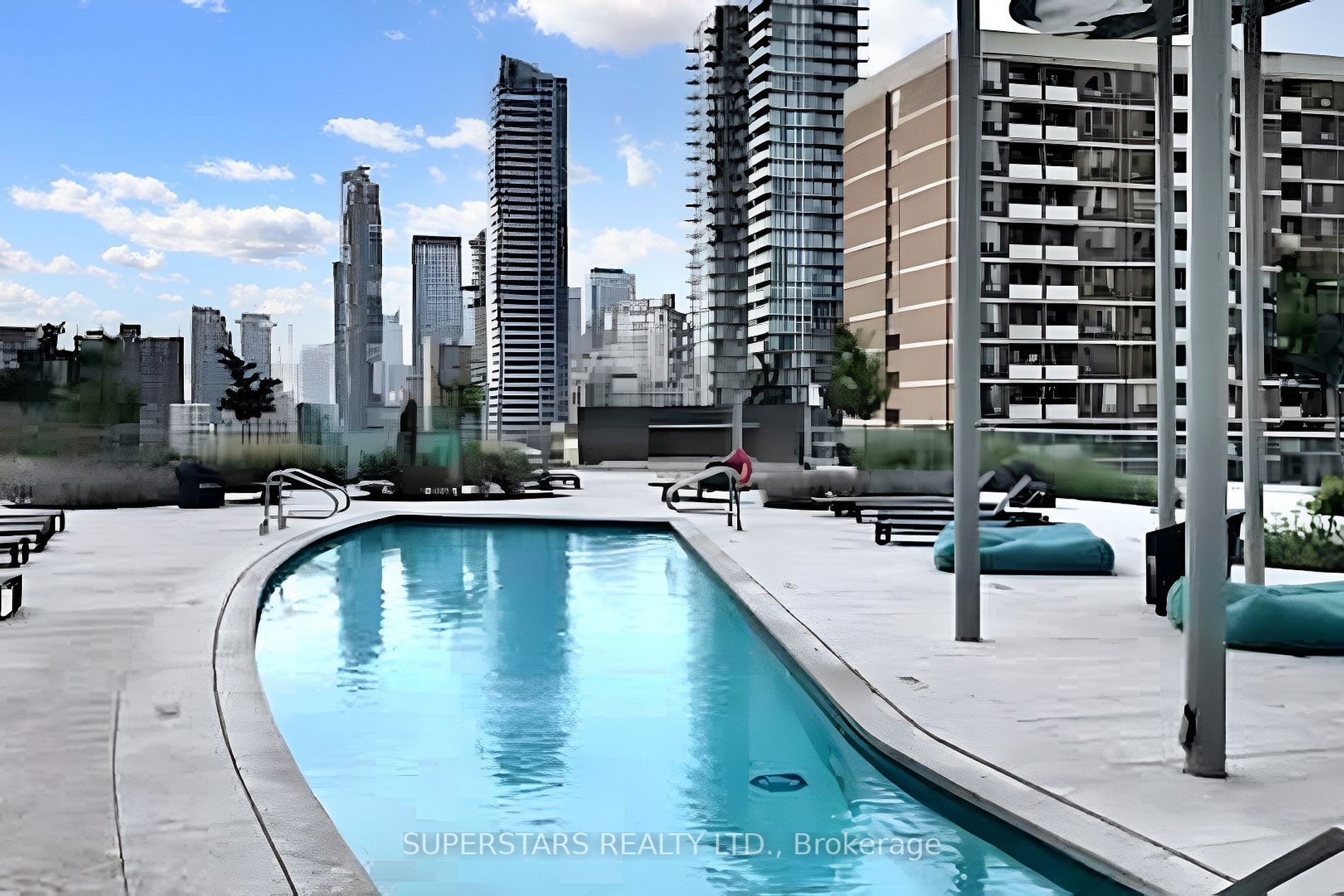 1 Bloor St E, #3309