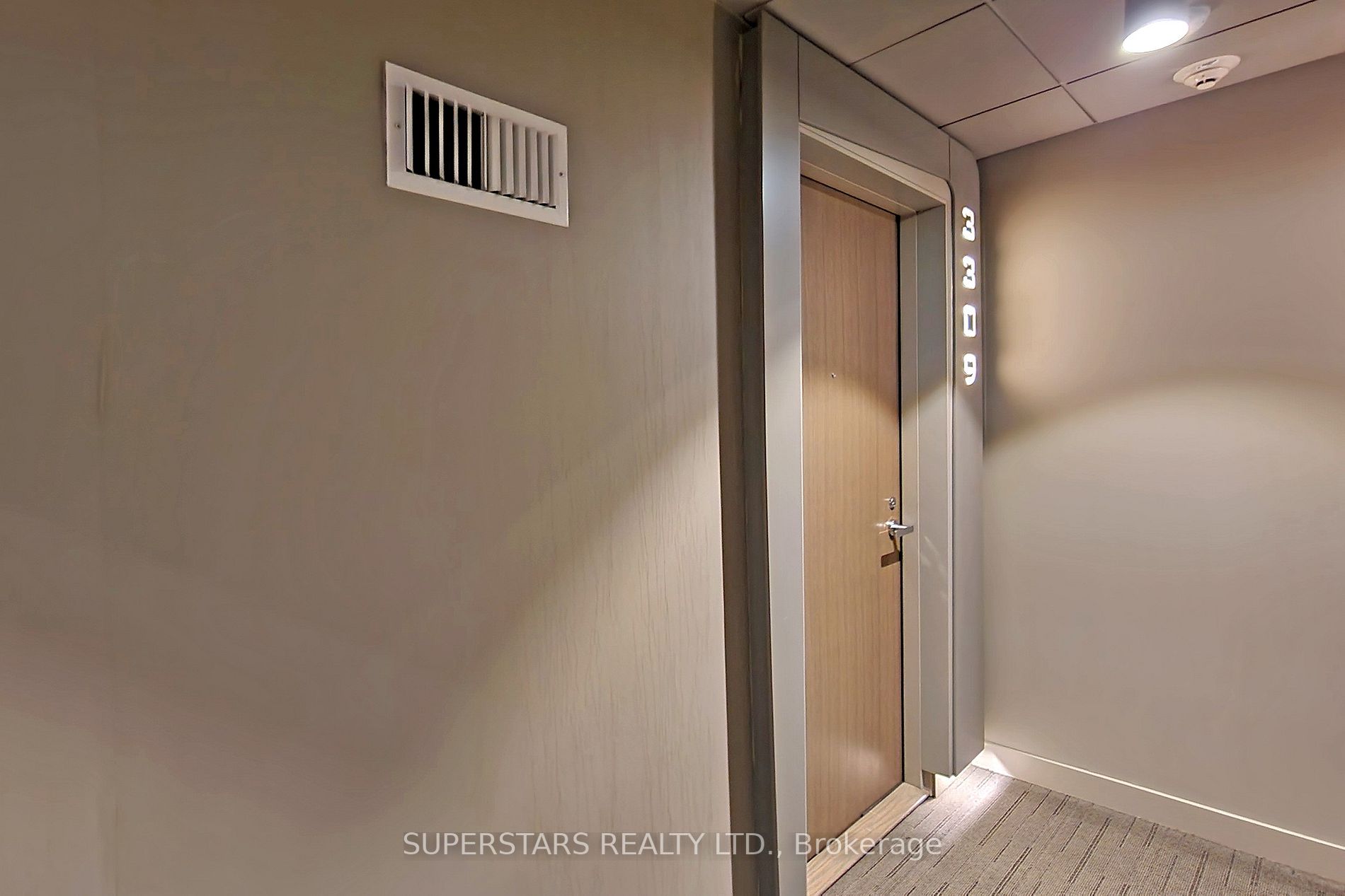1 Bloor St E, #3309