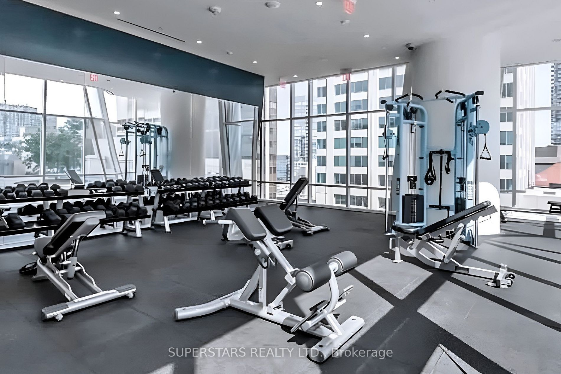 1 Bloor St E, #3309
