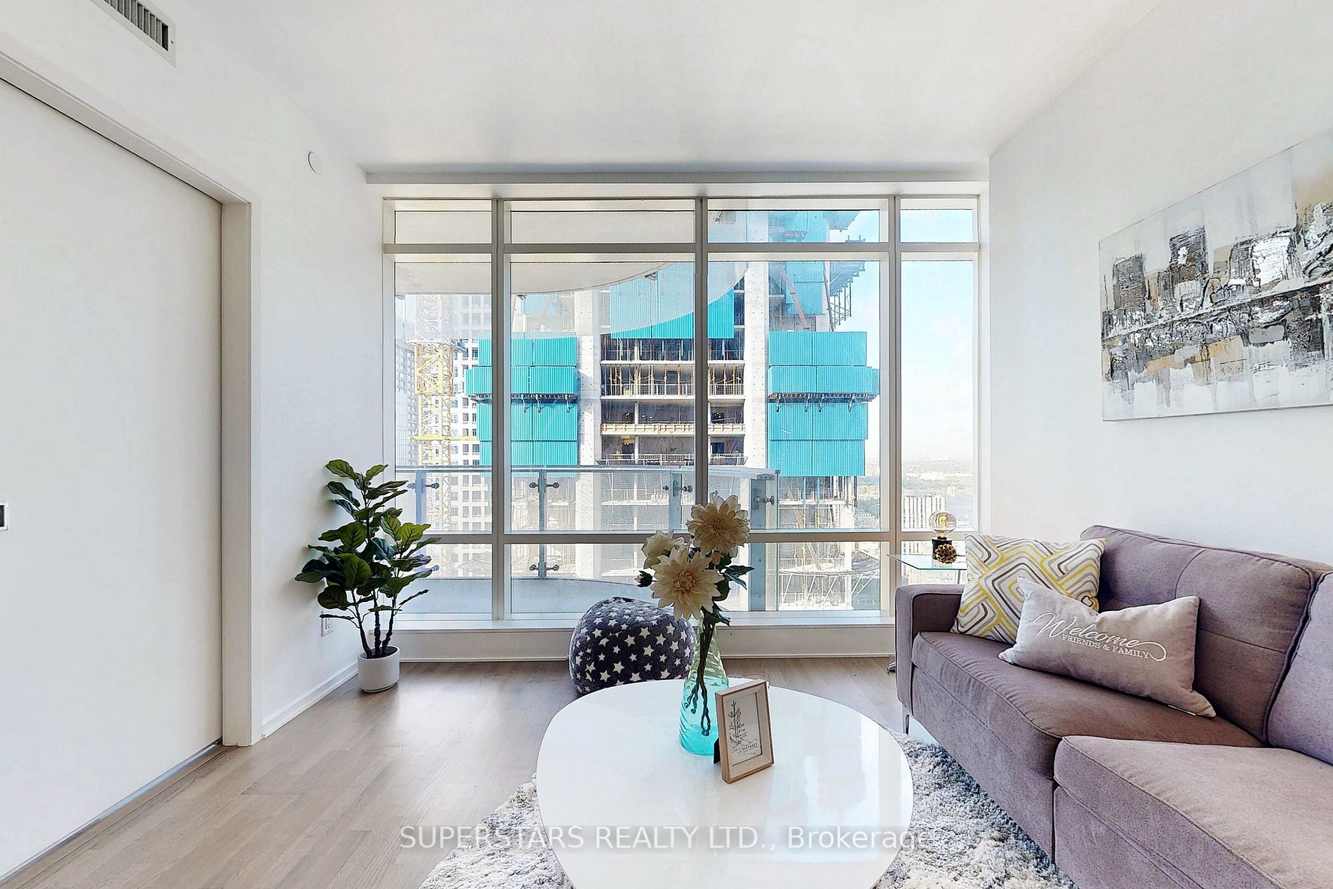 1 Bloor St E, #3309
