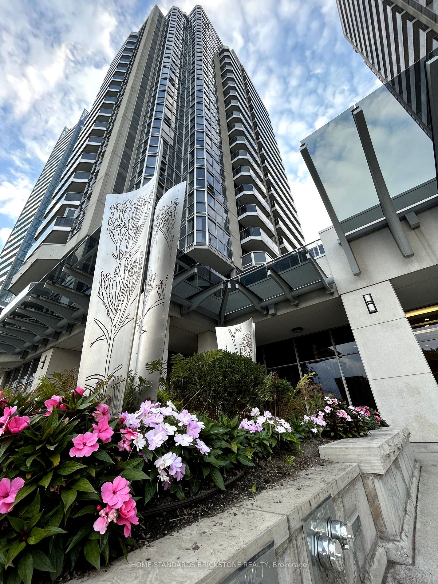 5793 Yonge St, #1110
