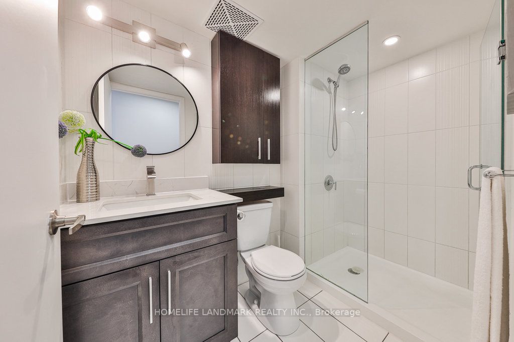 8 Telegram Mews, #1607